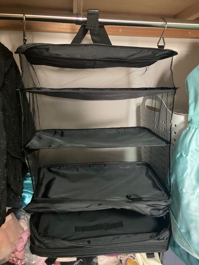 トラベルポーチ