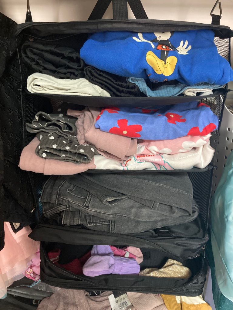 トラベルポーチ