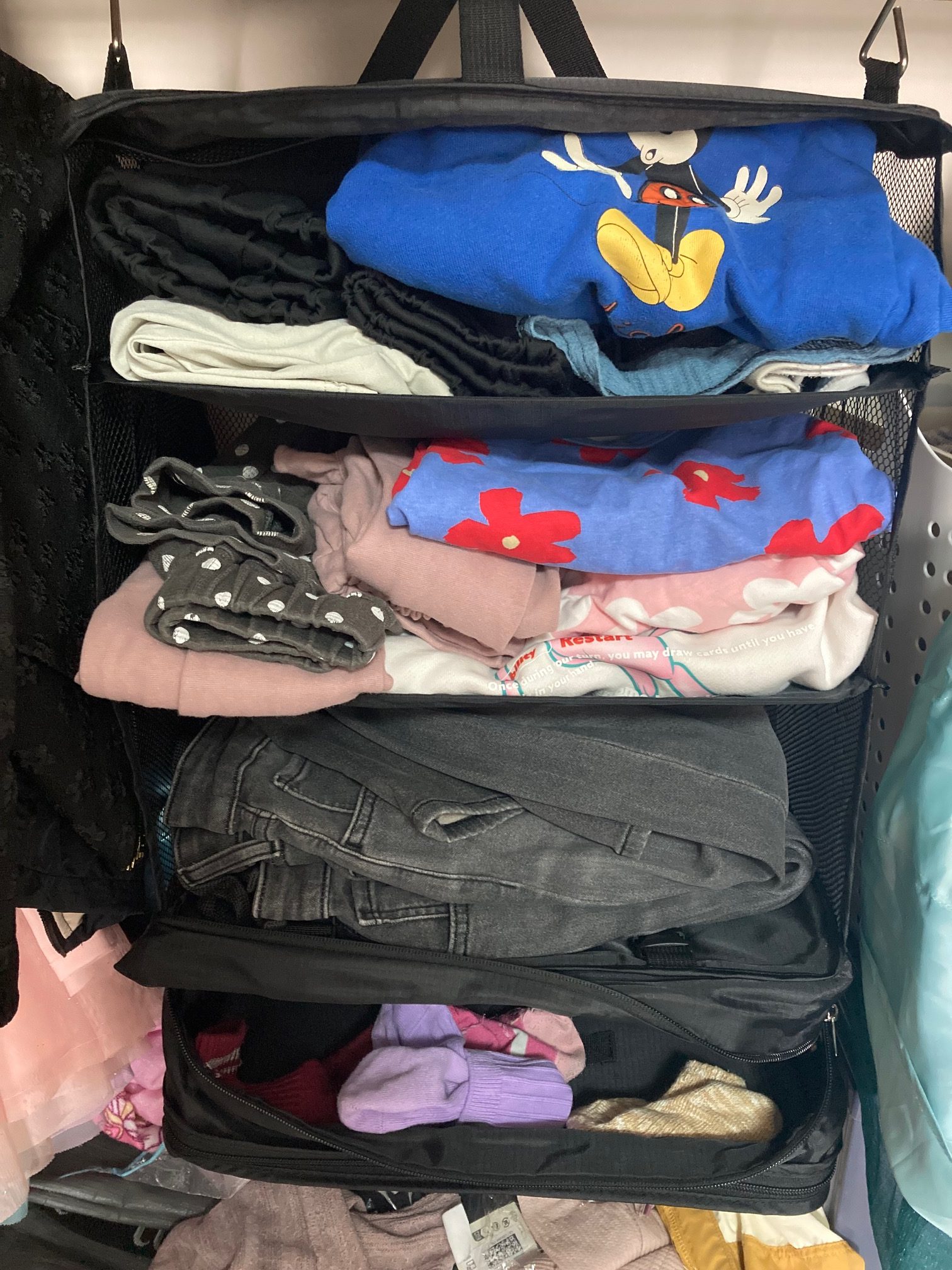 トラベルポーチ